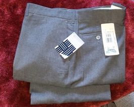 Mens NWT Haggar Magic stretch 40x31 Dress Slacks Pants Gray Poly Wool Blend - $21.99