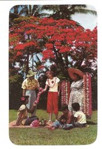 Vintage Lei Seller and Helpers Postcard by Max Basker &amp; Sons - 1960&#39;s - £3.92 GBP