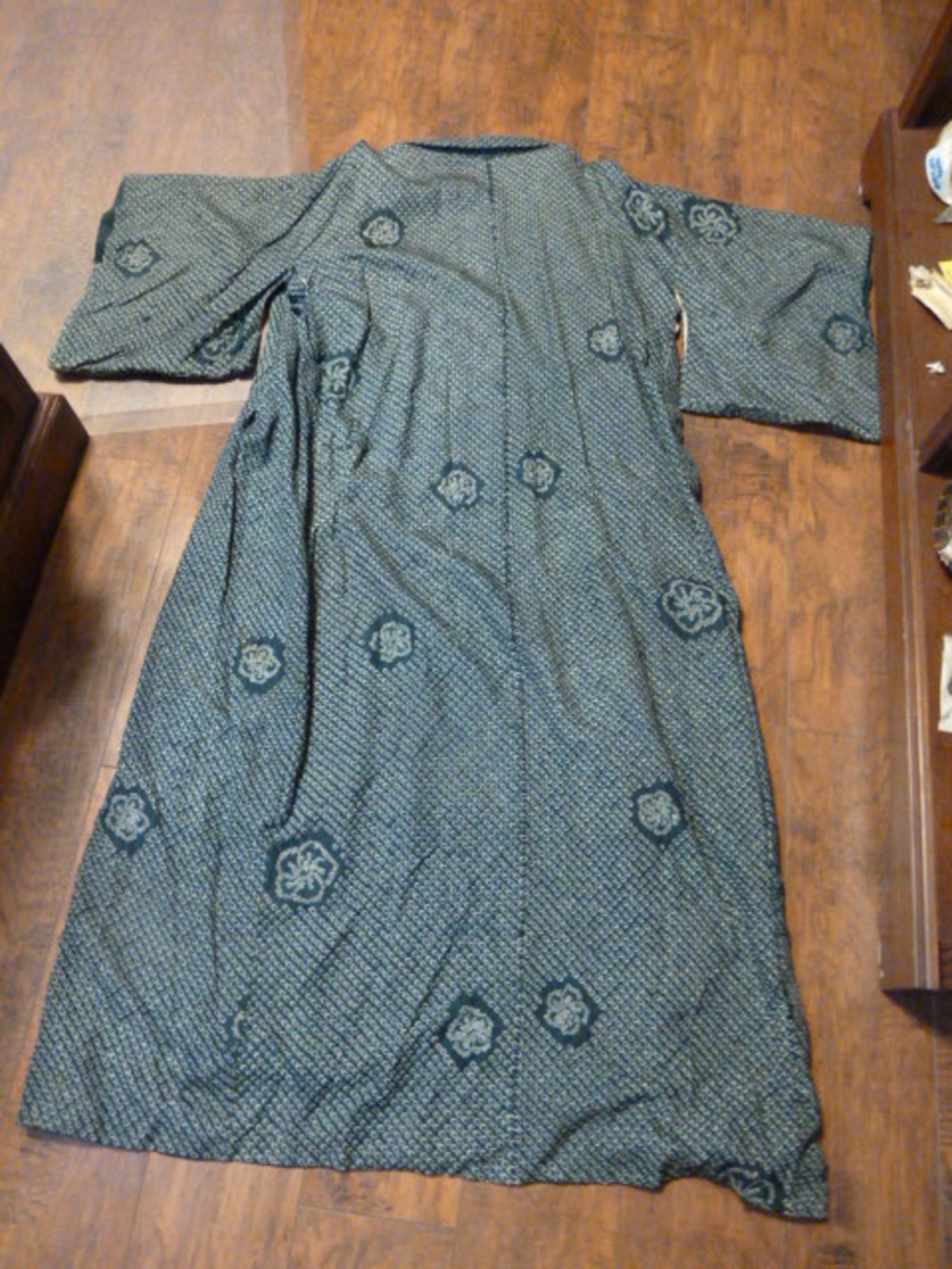 CL-KIM-4) Pre WWII vintage long dark green off white circles Kimono L/XL design Item image 5
