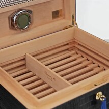 Brizard Black Alligator and Blue Leather Airflow Humidor 60 / 70 ct Made in USA image 4