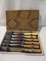 Vtg Sheffield Boxed set 5 butter knives pearlized butterscotch Pearson Hawkedge - £15.98 GBP