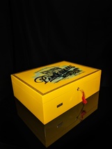 Limited Edition Wood humidor Measures 19.5" W x 14.5" D x 6.5"H image 11