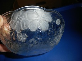 CLEAR &amp; FROSTED FLOWER SCALLOPED TOP BOWL/CANDY DISH/MADE IN INDONESIA  ... - $13.99