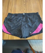 Energy Zone 2X Pink And Black Shorts Athletic Women&#39;s - $40.64 CAD