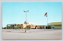 Glenbrook Center Shopping Mall Parking Lot Fort Wayne IN UNP Chrome Postcard F20 - £2.31 GBP