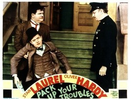 Laurel and Hardy Pack Up Your Troubles 11x14 inch photo lobby card artwork - £14.41 GBP