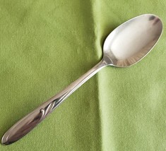 International Superior Stainless Vibrant Soup Spoon 43534 Scroll Leaf USA 7&quot;    - £4.50 GBP