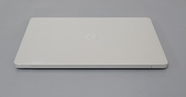 Apple MacBook Air 13" 2020 M1 Chip 8GB 512GB SSD MGNA3LL/A Silver image 7