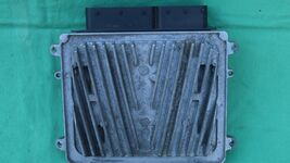 Mercedes Engine Computer Control Module Unit Ecu Ecm Pcm DME A2721500079, image 2