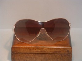 Pre-Owned Women’s Rocawear White &amp; Gold Tinted Fashion Sunglasses - $18.81