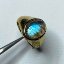 Blue Fire labradorite 925 Sterling Silver Yellow gold Plated Men&#39;s Gems Ring - £72.19 GBP