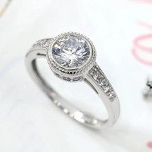 Women&#39;s 1.25 Ct Moissanite 925 Sterling Silver Hidden Halo Engagement Ring - £98.84 GBP