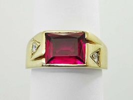 Em-Cut Red Glass &amp; Natural Diamond Ring 10k Gold Size 9.75 - £330.26 GBP