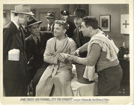 *City For Conquest (1940) James Cagney As Boxer With Frank Mc Hugh And Reporters - £40.09 GBP