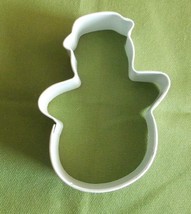 White Metal Snowman Christmas Cookie Cutter Crafts Good Condition  - $5.89
