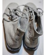 Converse Chuck Taylor All Star High All Gray Suede Size 10 Men's 11.5 Wo... - $736.35 MXN Converse Chuck Taylor All Star High All Gray Suede Size 10 Men's 11.5 Wo... - $736.35 MXN