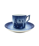 Christmas Royal Copenhagen Porcelain Teacup Demitasse &amp; Saucer 1982 Blue... - $25.82