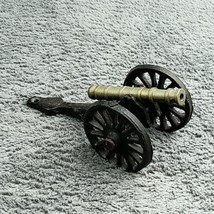 Vintage Cast Iron Miniature Toy Canon  - £11.09 GBP