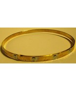 CHARMING GOLD W/SILVER ACCENTS BAND BRACELET 2-5/8&quot; - £3.14 GBP