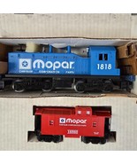 Mopar Chrysler Express Electric Train Lionel O-27 Scale Locomotive Caboo... - $2,768.12 MXN
