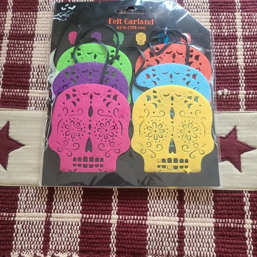 Happy Halloween Novelty Treat Bag Filled with Holiday Decor (5) Item image 5