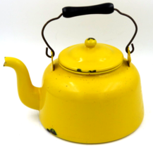 Vintage Yellow Enamel Teapot with Handle - £15.78 GBP