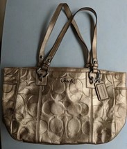 COACH EAST/WEST GALLERY F17727 GOLD METALLIC EMBOSSED LEATHER ZIP-TOP TO... - $49.49