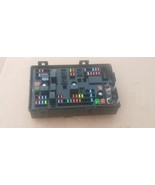20995990 Accessory Fuse Junction Box 6.6L Diesel OEM Chevy Express GMC S... - $14,743.87 MXN
