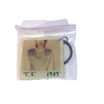 Taylor Swift 1989 World Tour Keychain VIP Exclusive Original-Sealed New-SHIP24HR - £39.47 GBP