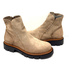 MIZ MOOZ SUEDE  BOOTIE SIDE ZIP 37EU / 7US STONE Z-162 - $2,285.71 MXN