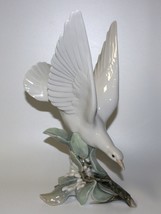 Lladro Turtle Dove on Olive Branch 11” Tall Porcelain Gloss Figurine, 4550 - $89.95