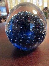 Unmarked Bubbles Blue And Clear Paperweight - £43.48 GBP