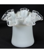 Fenton Silver Crest Milk Glass Vase w/Ruffled Edge 3-3/4&quot; T - $521.35 MXN