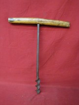 Early Primitive Antique T Handle Wood Auger Barn Beam Hand Drill #10 - £23.67 GBP