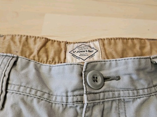 St. John's Bay Cargo Shorts, Men's 38, Beige/Gray 100% Cotton Item image 2