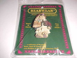 Boyd Bears Friends Colette Presents Shopper 26054 Wearable Pin Folk Art 2000 New - £11.87 GBP