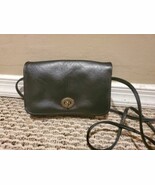 Black Leather Purse with Turn Lock 25&#39;&#39; Strap Drop - $20.50 CAD