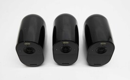 Arlo Essential VMC2330B Spotlight Security Camera (3-pack) - Black image 7