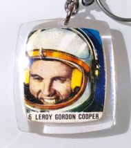 Leroy Gordon Cooper ✱ Vtg Keychain Astronaut Promo Acrylic Porte-Clés 1980´s - £7.97 GBP