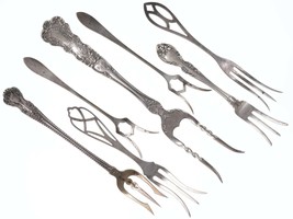 Collection sterling pickle and other serving forks - £142.08 GBP