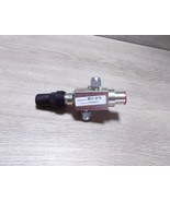 B11-870 Rotalock Service Valve - $942.11 MXN