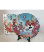 DISNEY COLLECTOR PLATE MICKEY MOUSE THROUGH THE YEARS 8.5&quot; BOXED - $20.28 CAD