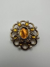 Large Ornate Vintage Faux Pearl Amber Orange Rhinestone Gold Brooch - £11.73 GBP