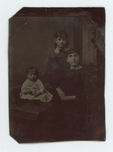CIRCA 1860&#39;S 1/6 Plate TINTYPE Three Adorable Girls Sisters?  Posing Together - £12.41 GBP