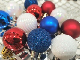 (12) MINI Patriotic 4th Of July Plastic Christmas Red White Blue Ornaments 1&quot;  - £11.86 GBP