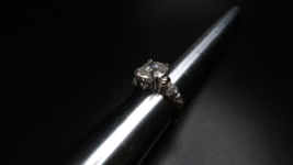 Genuine JUDITH RIPKA Sterling Silver Multiple Stone Engagement Ring Size 7 - £93.89 GBP