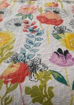 Greenland Home ~ Full/Queen Quilt ~ 86&quot; x 86&quot; ~ Floral Design Reverses to Solid - £47.83 GBP