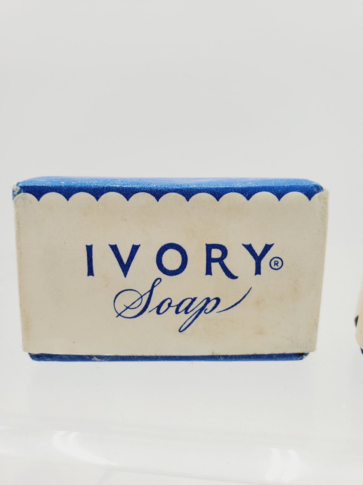 Vintage Lot Of 2 Ivory Travel Size Hotel Motel Bar Soap Item image 2