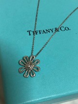Tiffany &amp; Co. Necklace Daisy Flower 16&quot; Peretti SV 925 Paloma Picasso chain 40cm - £106.85 GBP