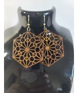 Wooden Geometric Earrings - £3.02 GBP